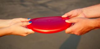 Frisbee, the Perfect Prepper Tool